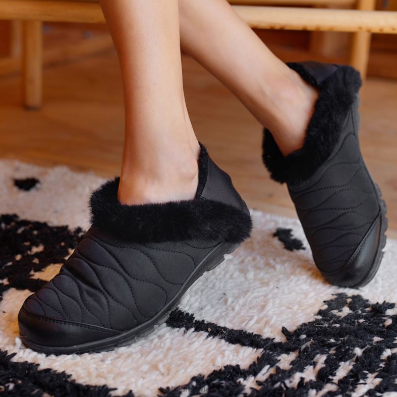 melns sievietes čības BEARPAW Elaine P2XFF296